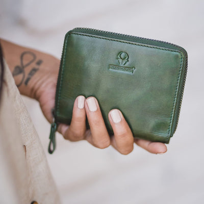 Slim Womens Wallet Montreal I Genuine Leather Ladies Purse I Secure Mini Wallet
